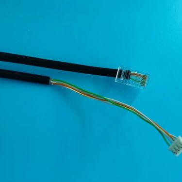 四芯电话线水晶头 连接传统通讯的精密接口