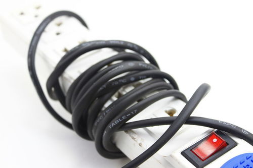 电话线可以直接使用传真机吗？